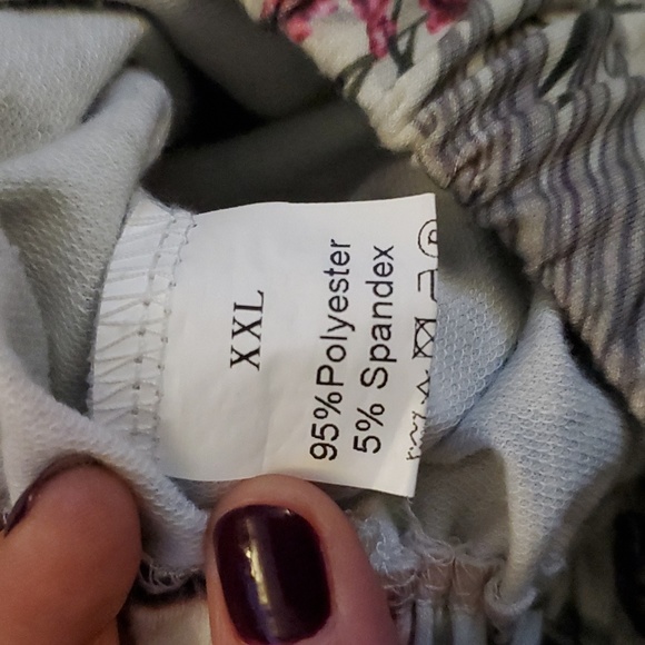 2/$20 💕 NWOT Sz XXL Shorts - Picture 6 of 6